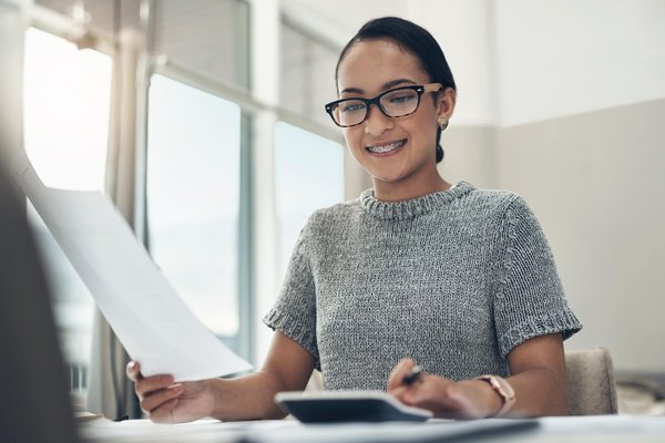 Pourquoi opter pour une agence de traduction plutôt que d'un freelance ?